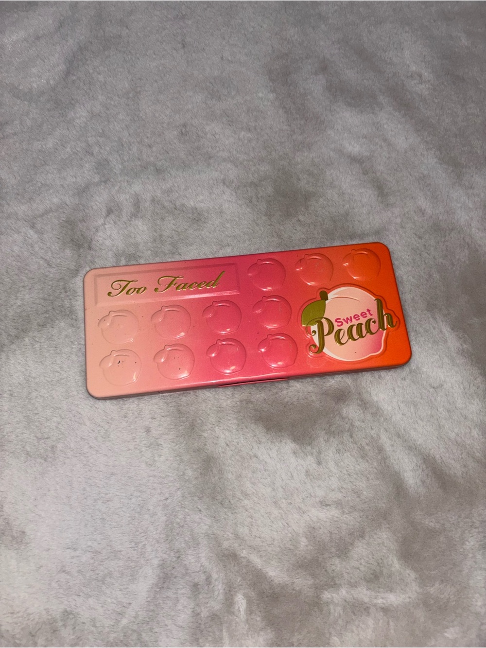 Too Faced Sweet Peach Palette - Pink to Orange Gradient Case